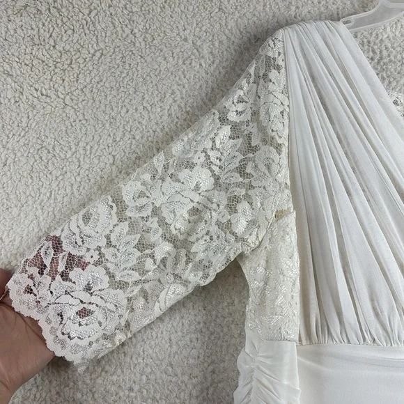 NWT Kiyonna Bridal Womens Elegant White Ruched Waist Wedding Gown Size 2X PLUS - Picture 5 of 14